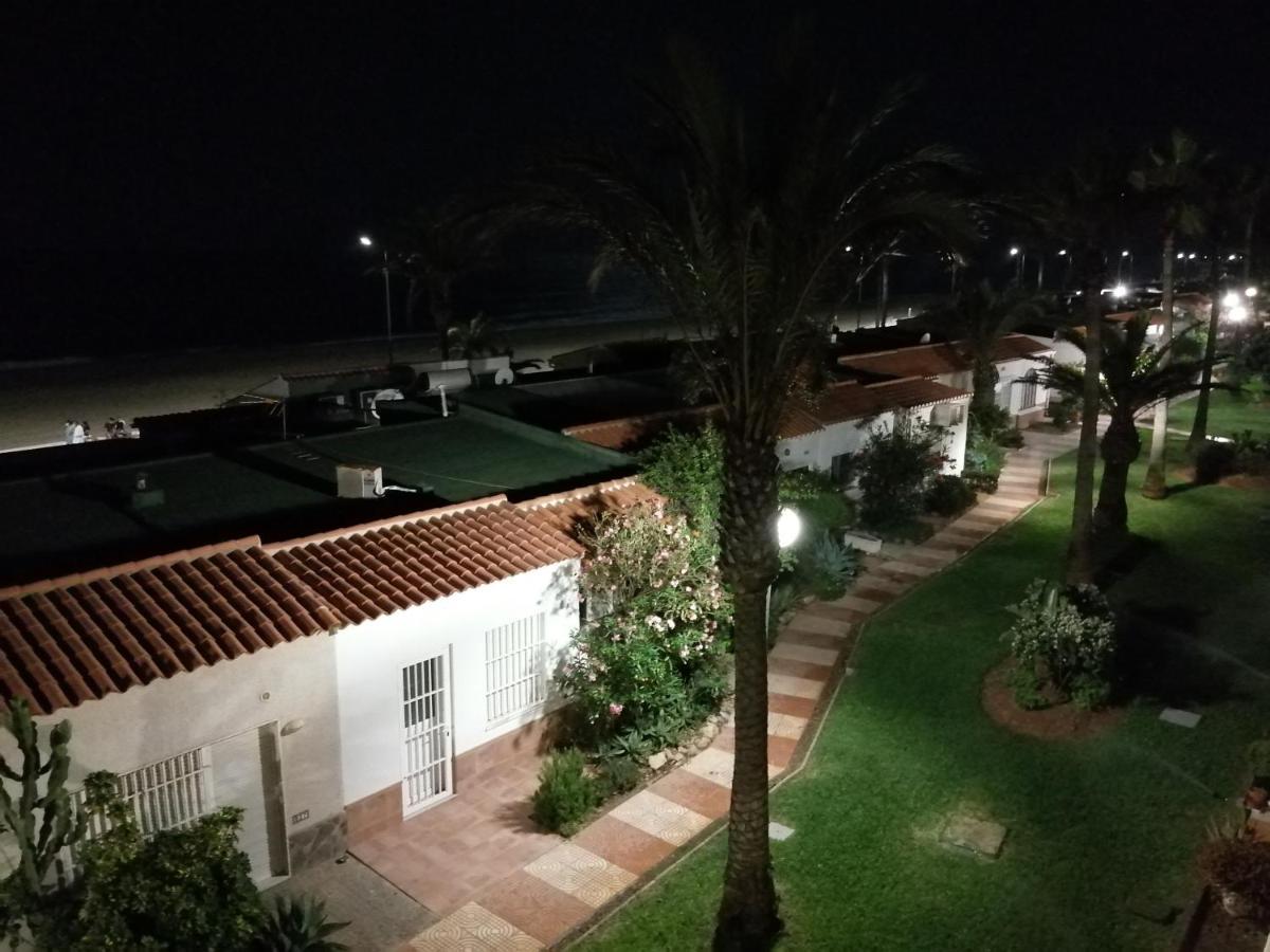 Estudio Frente Al Mar Roquetas de Mar Eksteriør billede