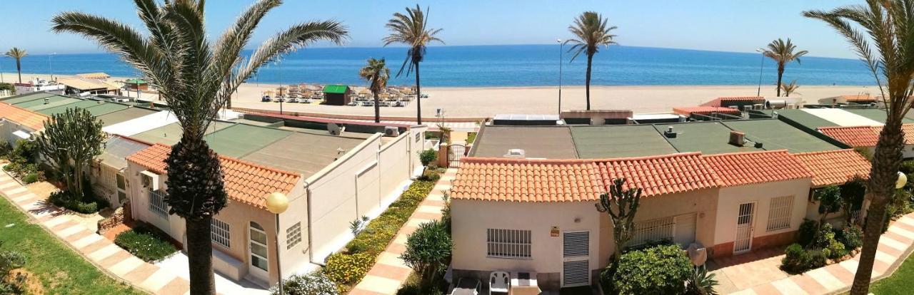 Estudio Frente Al Mar Roquetas de Mar Eksteriør billede